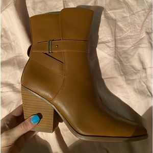 size 9, brown ankle booties.